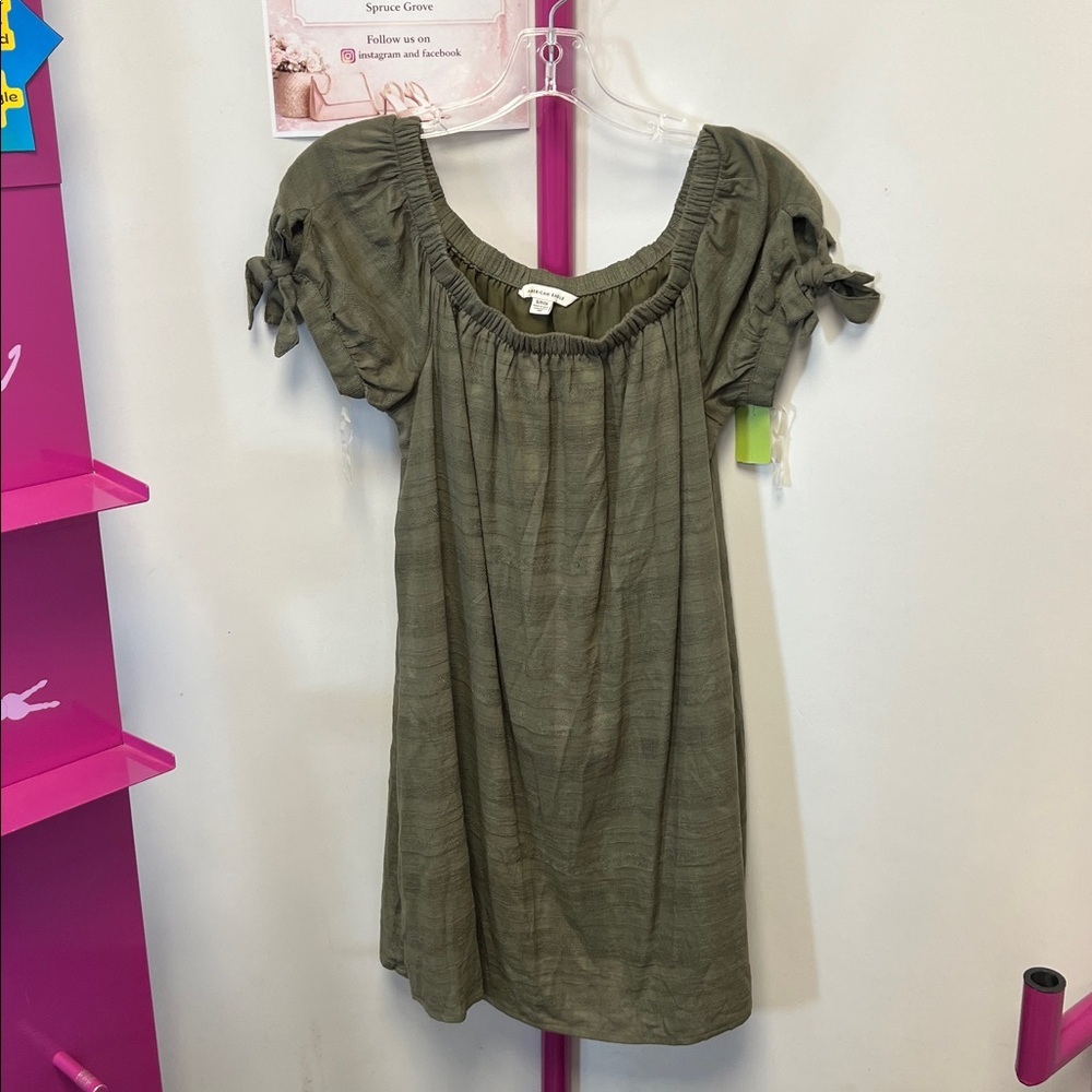 American Eagle dress size small